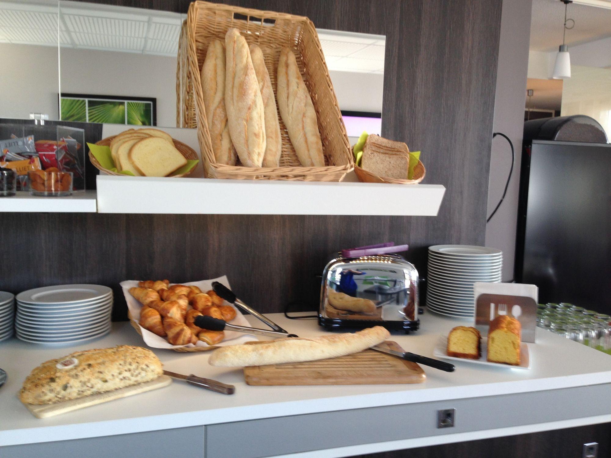 The Originals City, Hotel Novella Premium, Nantes Est Carquefou Kültér fotó